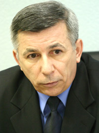 Не мешайте им себя хоронить Не мешайте им себя хоронить