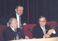 Ни мира, ни войны Ни мира, ни войны