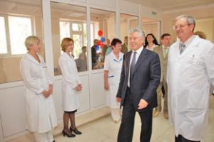 Павел ИПАТОВ: «В здравоохранении неразрешимых проблем для нас нет!» Павел ИПАТОВ: «В здравоохранении неразрешимых проблем для нас нет!»