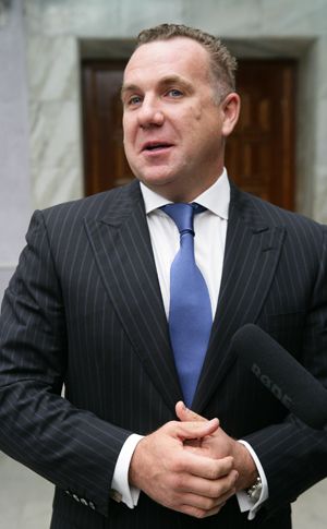 «Посидим, поздравимся...» «Посидим, поздравимся...»