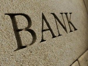 Как выбрать надежный банк?