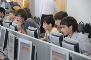 Где творит Эрнст Неизвестный? Где творит Эрнст Неизвестный?