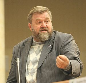 «Почему-то все довольны!» «Почему-то все довольны!»