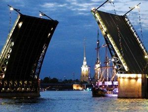 Атмосфера, ощущения и достопримечательности Санкт-Петербурга