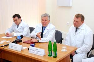 Павел Ипатов посетил областной кардиохирургический центр