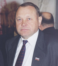 Ради губера-отца не пожалели Семенца Ради губера-отца не пожалели Семенца