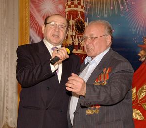 Играй, играй, рассказывай… Играй, играй, рассказывай…