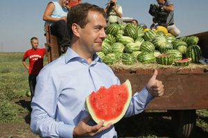 Дмитрий Медведев посетил Саратов Дмитрий Медведев посетил Саратов