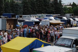 Все краски ярмарки в выходной день Все краски ярмарки в выходной день