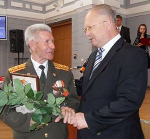 У народной памяти есть свои солдаты У народной памяти есть свои солдаты