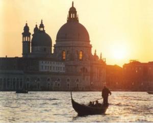 Романтическое путешествие: Италия или Испания?