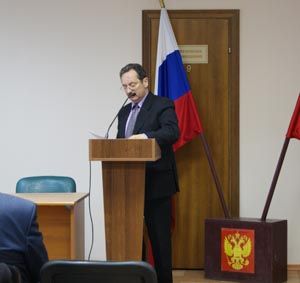 «Мертвый час» в пустом зале «Мертвый час» в пустом зале