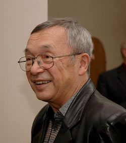 Юлий КИМ: «В Саратове мне понравились новый ТЮЗ и новый мост» Юлий КИМ: «В Саратове мне понравились новый ТЮЗ и новый мост»